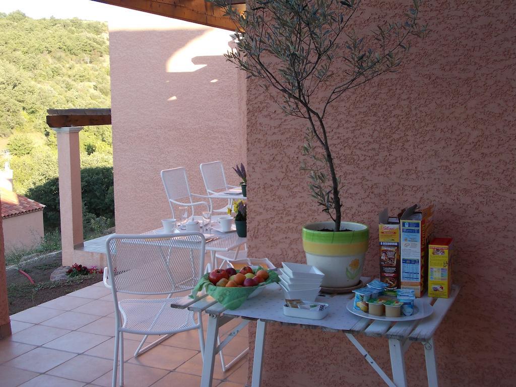 Domaine De Flo Adult A Partir De 16 Ans Bed & Breakfast Saint-Jean-de-la-Blaquiere Екстериор снимка