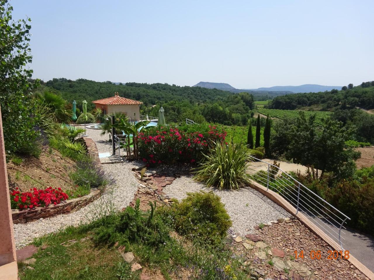 Domaine De Flo Bed & Breakfast Saint-Jean-de-la-Blaquiere Екстериор снимка